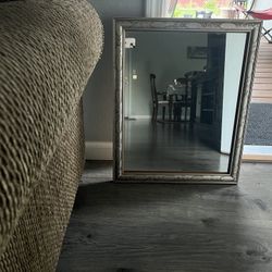 Mirror 