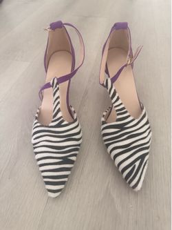 Suede zebra shoes