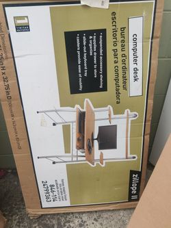 COMPUTER DESK!!