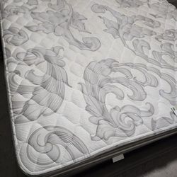 King size mattress and box spring