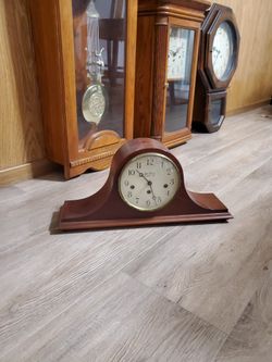 Antique Seth Thomas Mantle Clock