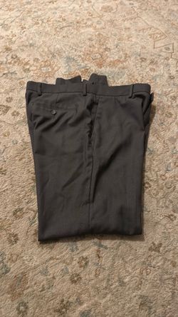 34x32 Perry Ellis
