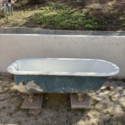 Vintage Clawfoot Tub