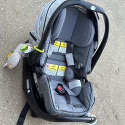 Graco Baby Car Seat..offers Accepted