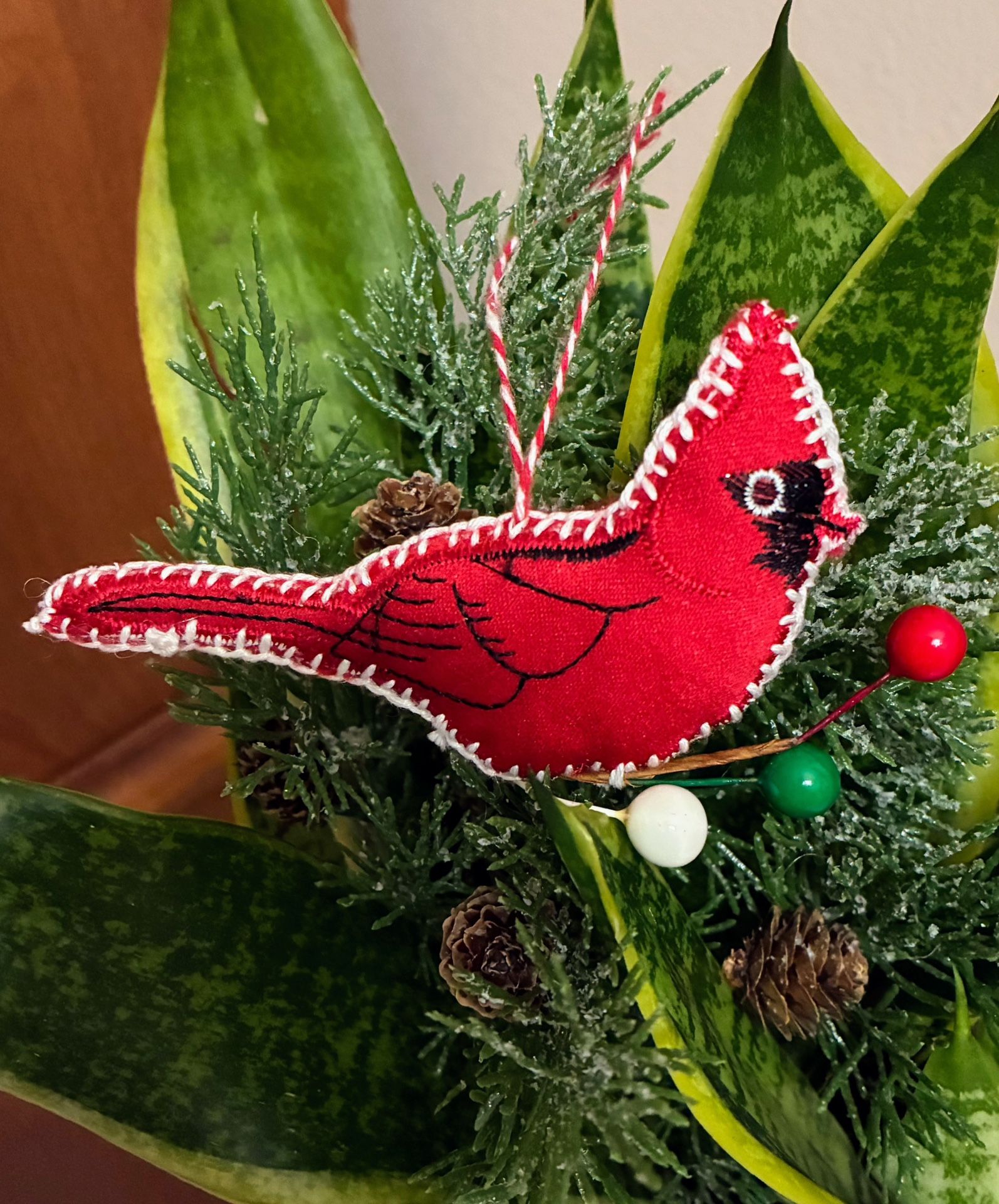 Handmade 4-Piece Set Cardinal Ornaments