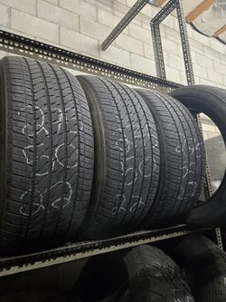 Set. Tires. 275. 50. 22.  Bridgestone 