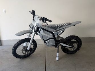 NEW Sykeruns X7 5500W Electric Dirt Bike – 60V – 60 MPH E-Bike