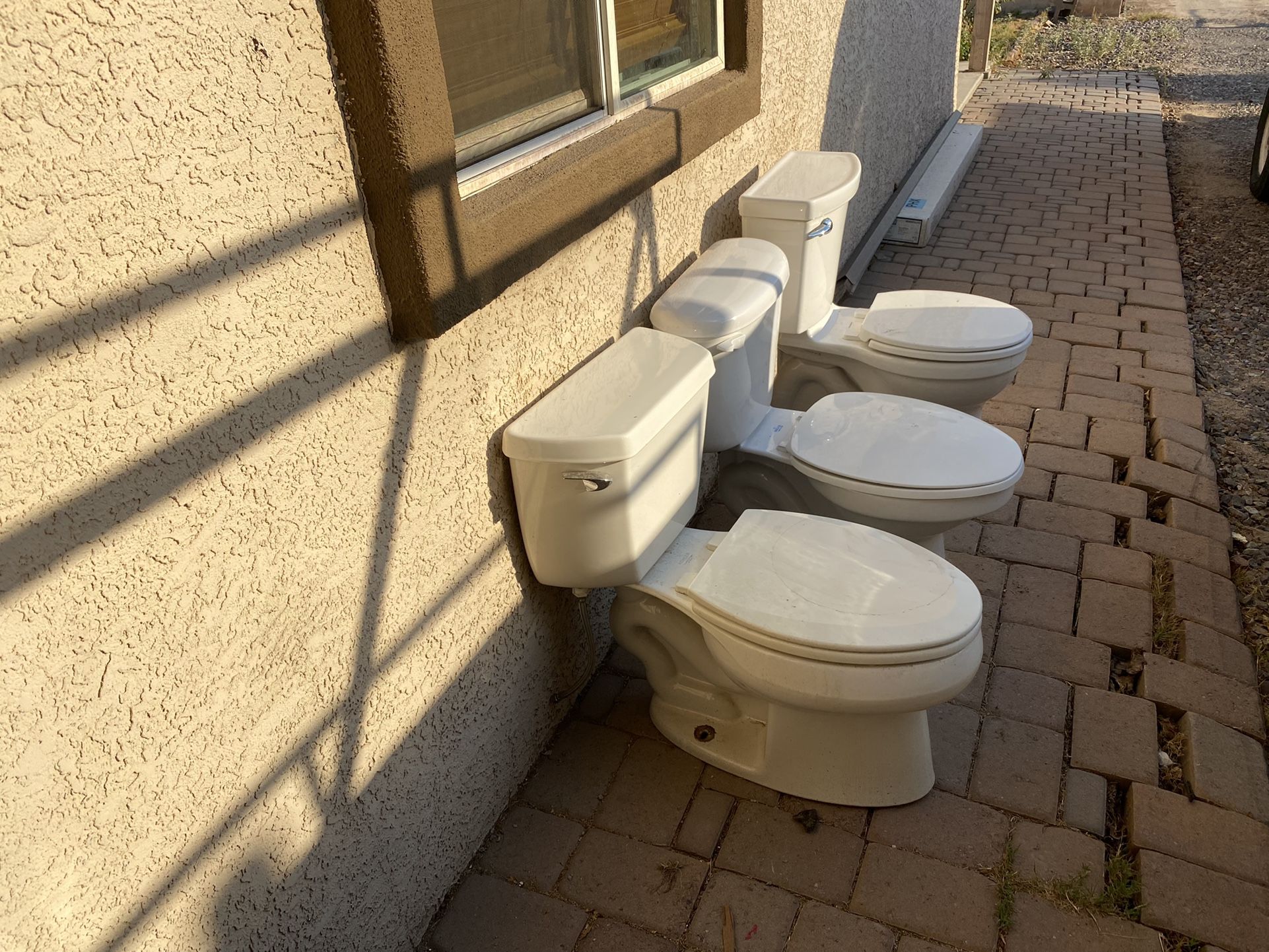 toilets-for-sale-for-sale-in-phoenix-az-offerup