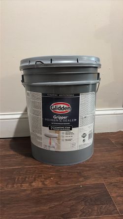 5 gallon Glidden gripper primer and sealer interior/exterior