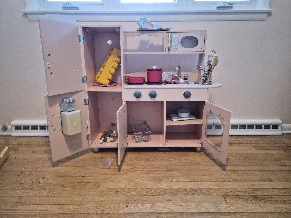 Kids Play Kitchen, Good Quality