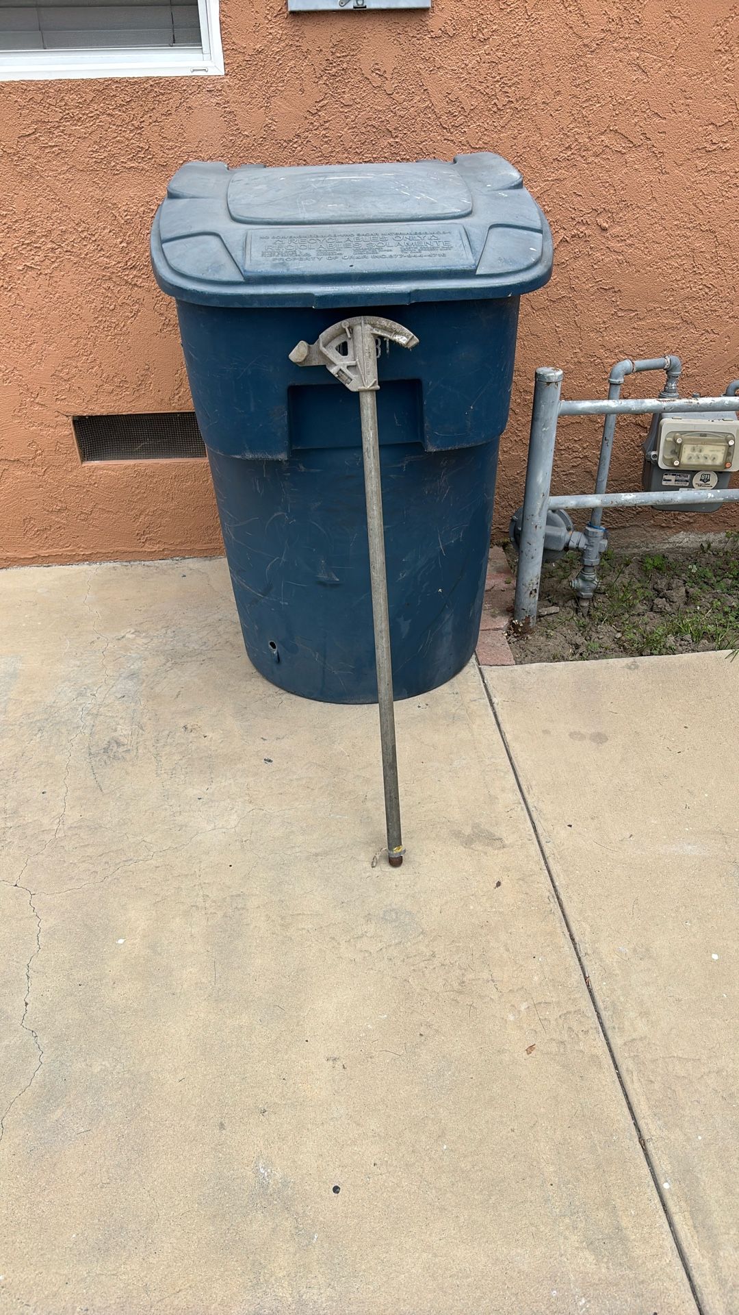 Conduit vendor