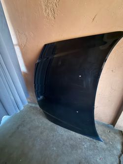 Chrysler 300 hood oem
