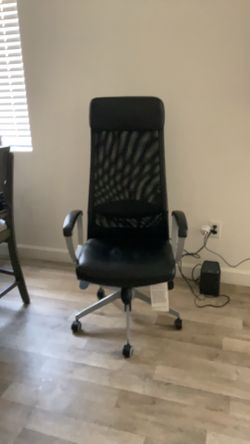 Work chair