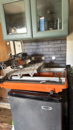 RIDGID wet tile saw