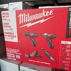 M12 12V Lithium-Ion Cordless Combo Kit (4-Tool) w/(2) 1.5Ah Batteries, (1) Charger, (1) Tool Bag