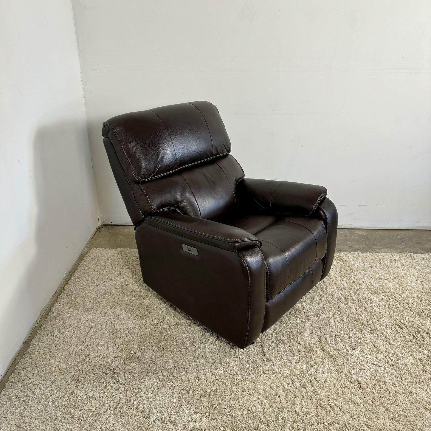 Leather Brown Power Recliner ( Delivery Is Available)