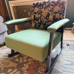 New Rocking Chair! My loss is your gain!
