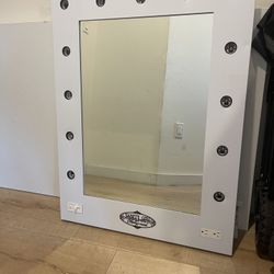 Vanity Mirror With Dimmer