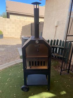 Charcoal pizza oven