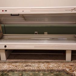 Wolff TANNING BED