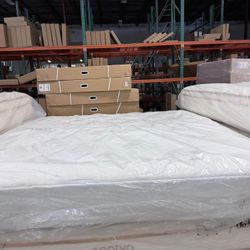 KING MATTRESS MEMORY FOAM 
