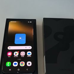 Samsung Galaxy S22 5g. Like New And Unlocked!