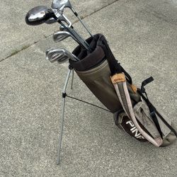 Complete Set Of Clubs With Bag