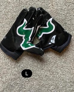 College gloves
