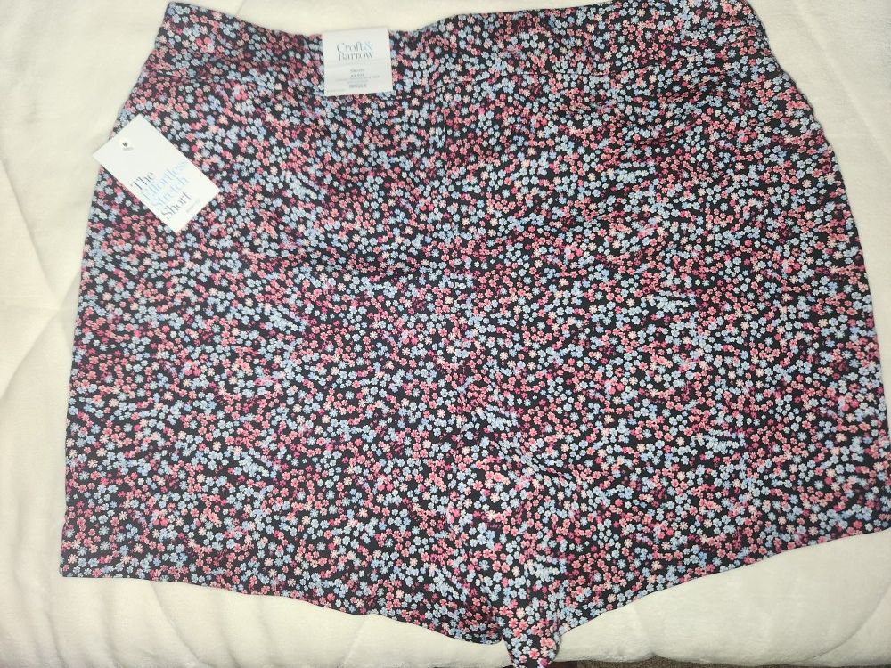 Women's Bottoms-Shorts, Pants, Skort Various Sizes/brands