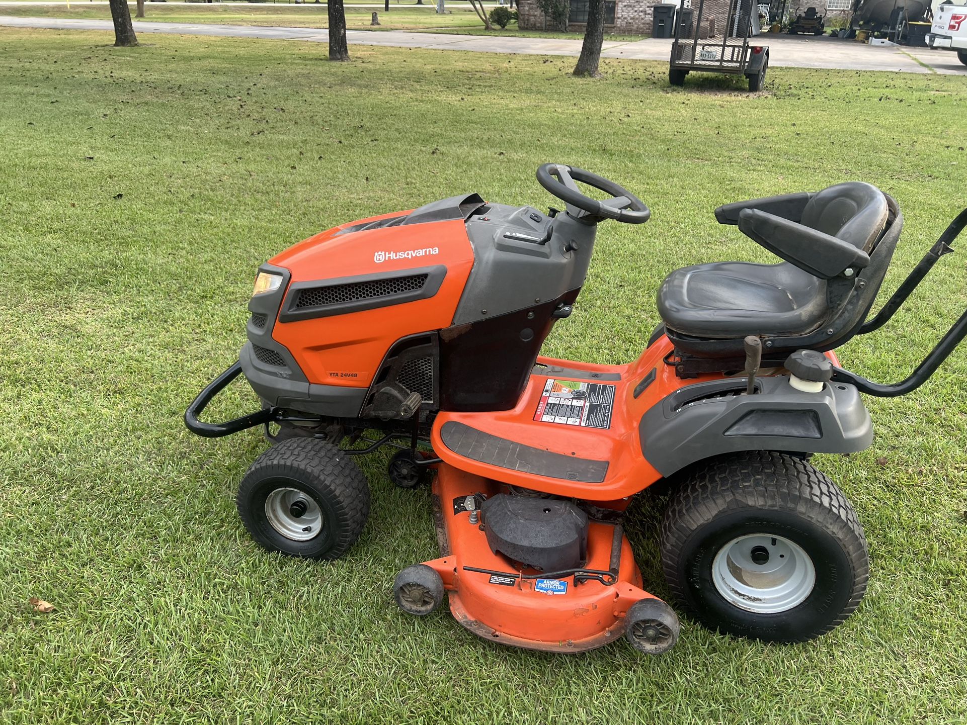 48 inch cut Husqvarna riding lawnmower