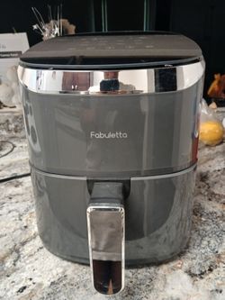 Brand new never used air fryer