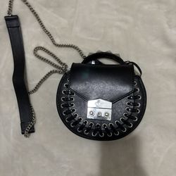 Black Purse 