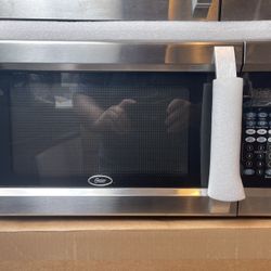 Oster Microwave – Stainless Steel, Works Great!