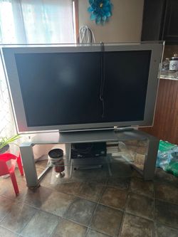 Tv / TV stand