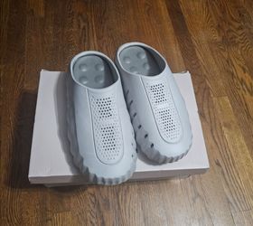 Foam slides
