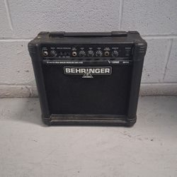 Beringer Vtone 15 Watts Amplifier 