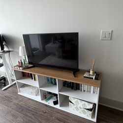 Modern TV Stand / Media Console – Oak & White