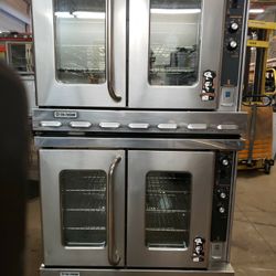 Used Montague Double Convection Oven Natural Gas 120v
