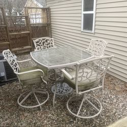 Patio Furniture 