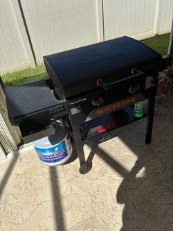 Blackstone 2-Burner Flat Top Griddle