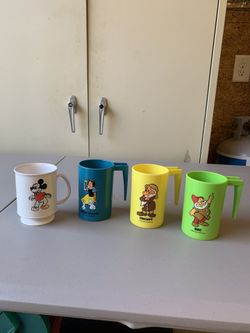 Vintage Disney cups from the 70s