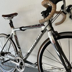 Men’s Trek 5000