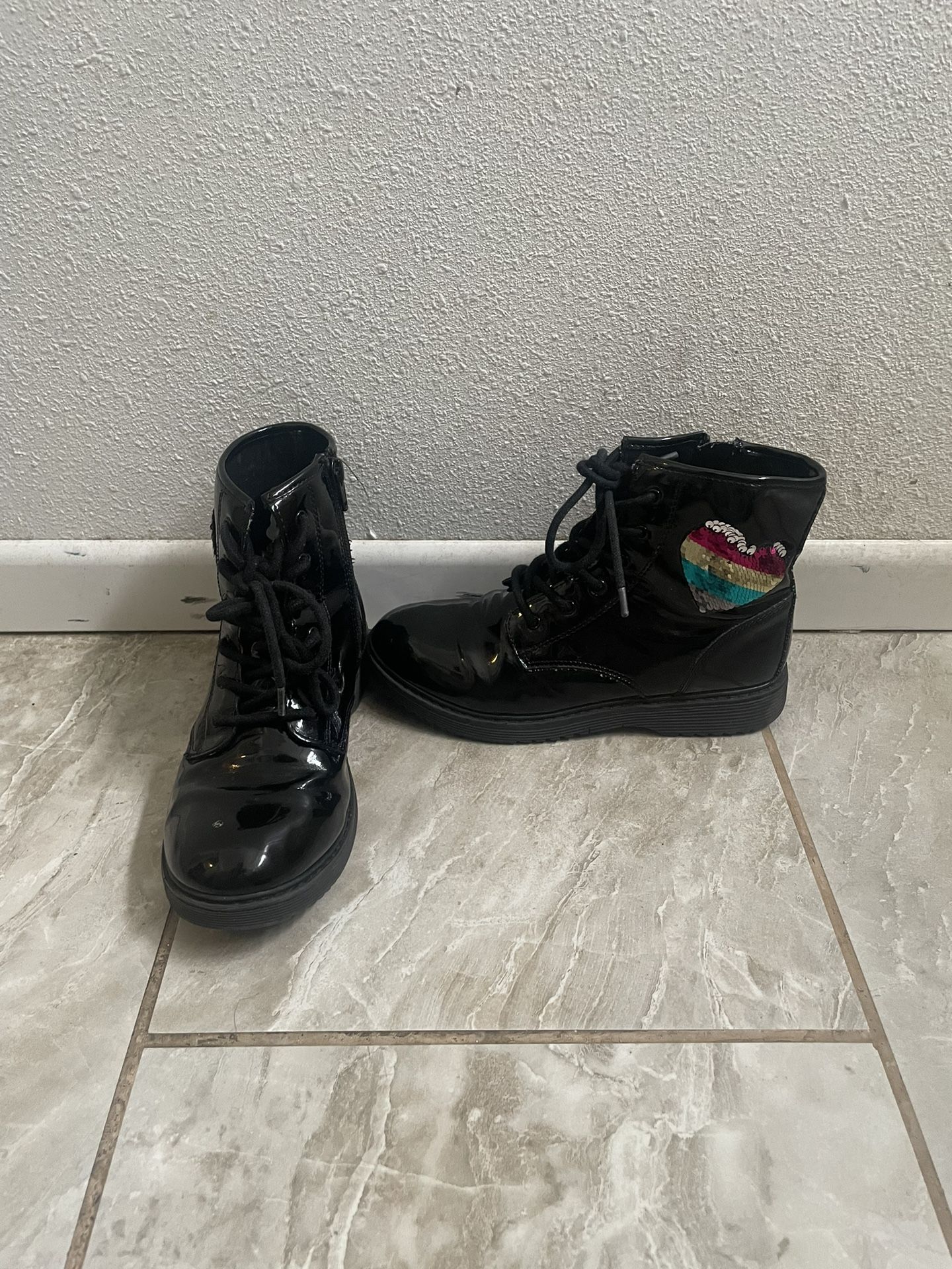 Childrens place girls black boots