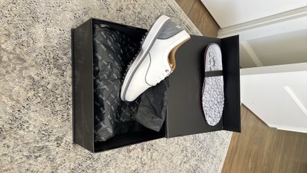 Sunday Red Pioneer Cypress Golf Shoes