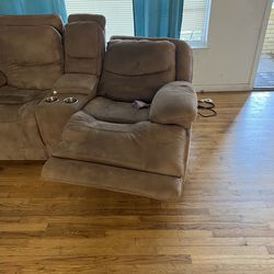 2 Free couches