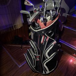 Golf Club And Club Carrier