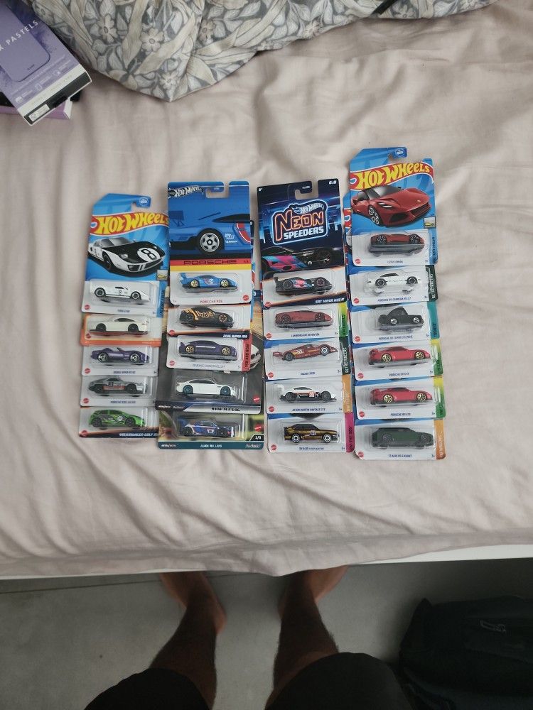 Hot Wheels
