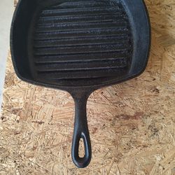 Lodge 8 Inch Cast Iron Skillet Fry Pan