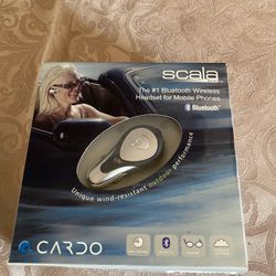 Bluetooth wireless Cardo SCALA-500 Gray/Silver Ear-Hook Headset for mobile phones. 