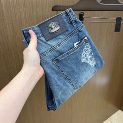 Versace Men’s Jeans 2026 New